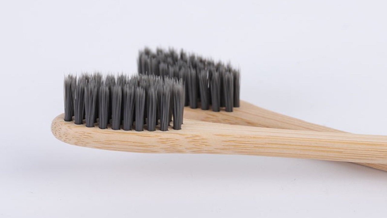 New Sustainable Trends: Engraving Logos on Eco-Friendly Bamboo Brushes